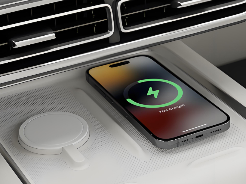 車載無線充：充電導(dǎo)航兩不誤，智慧出行新體驗